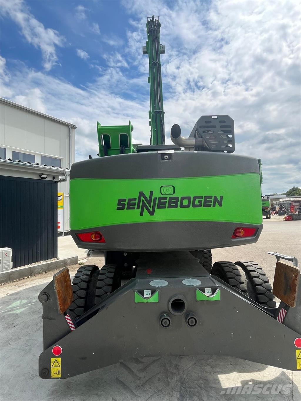 Sennebogen 817M Diger parçalar