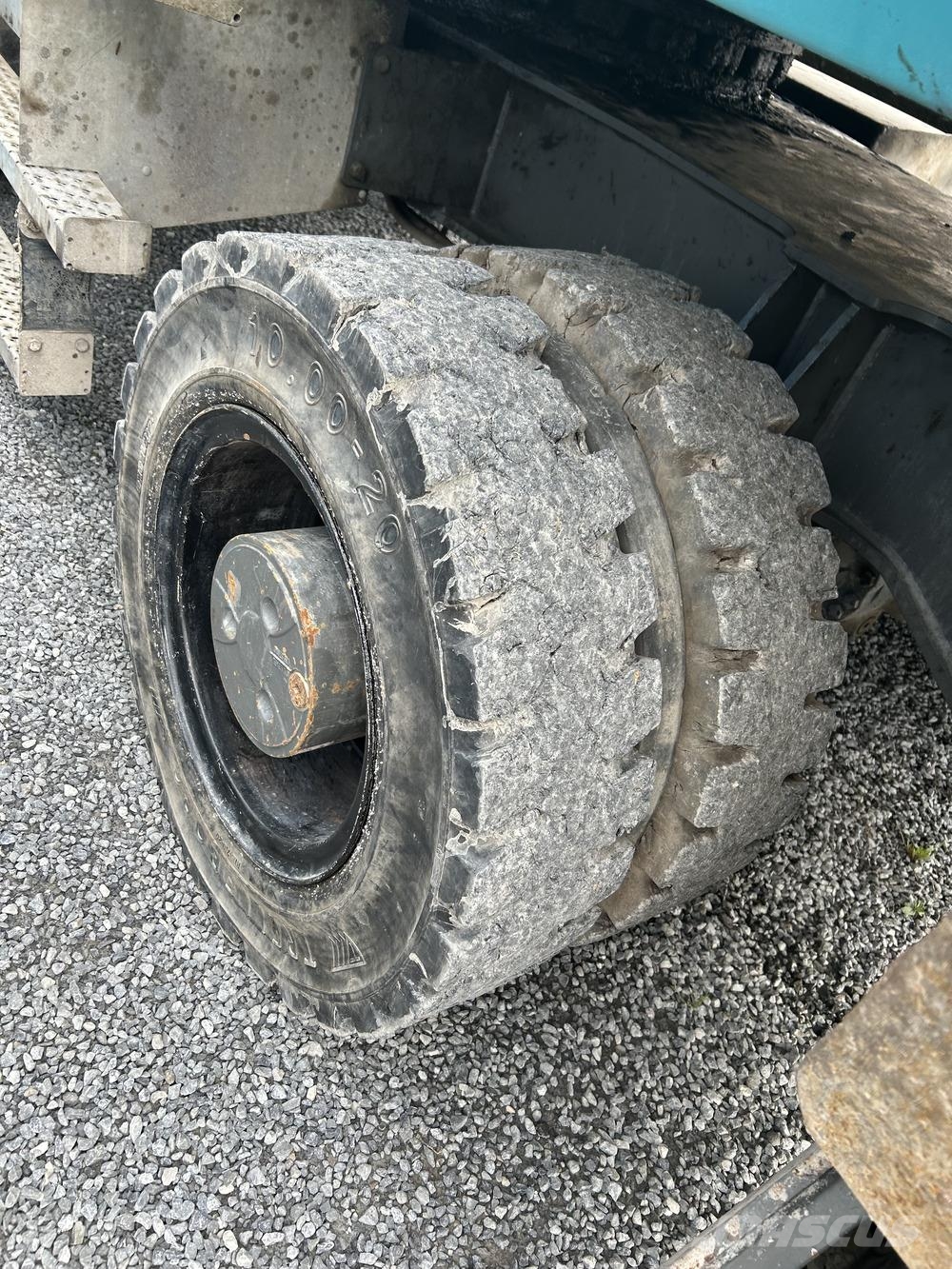 Sennebogen 825M Ďalšie komponenty