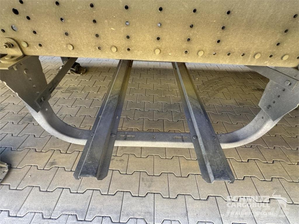 Schmitz Cargobull Curtainsider Standard Polprikolice s ponjavo