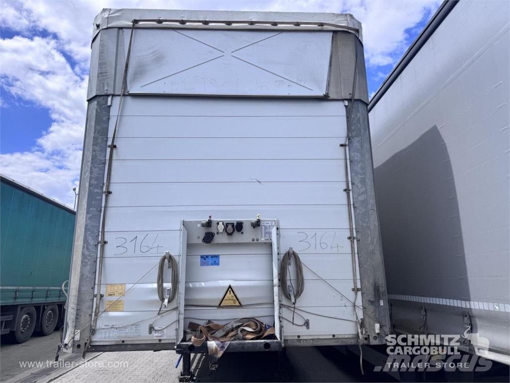 Schmitz Cargobull Curtainsider Mega Curtainsider semi-trailers