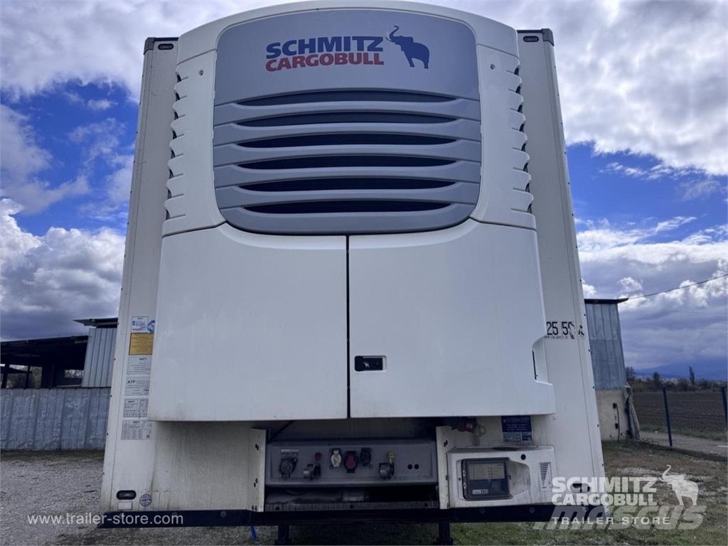 Schmitz Cargobull Reefer Standard Temperature controlled semi-trailers