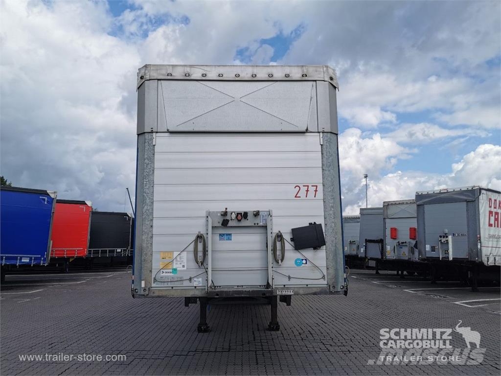 Schmitz Cargobull Curtainsider Standard Staplerhalterung Getränke Gardintrailer