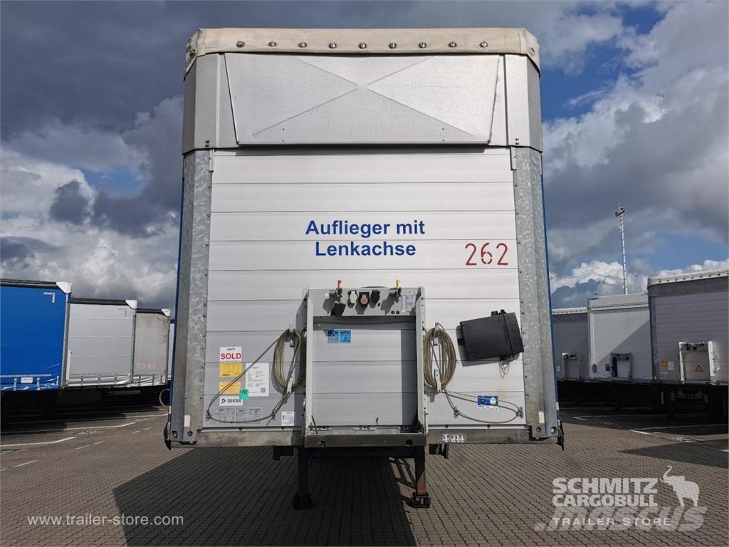 Schmitz Cargobull Curtainsider Standard Staplerhalterung Getränke Gardintrailer