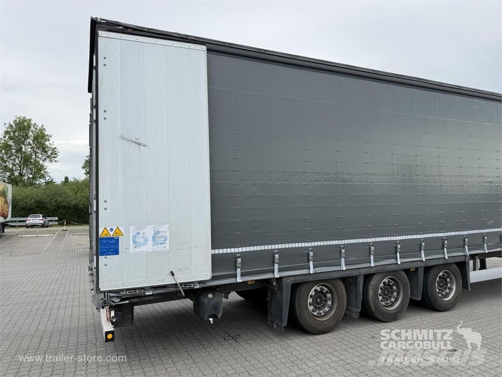 Schmitz Cargobull Curtainsider Mega GetrÃ¤nke Curtain sider semi-trailers