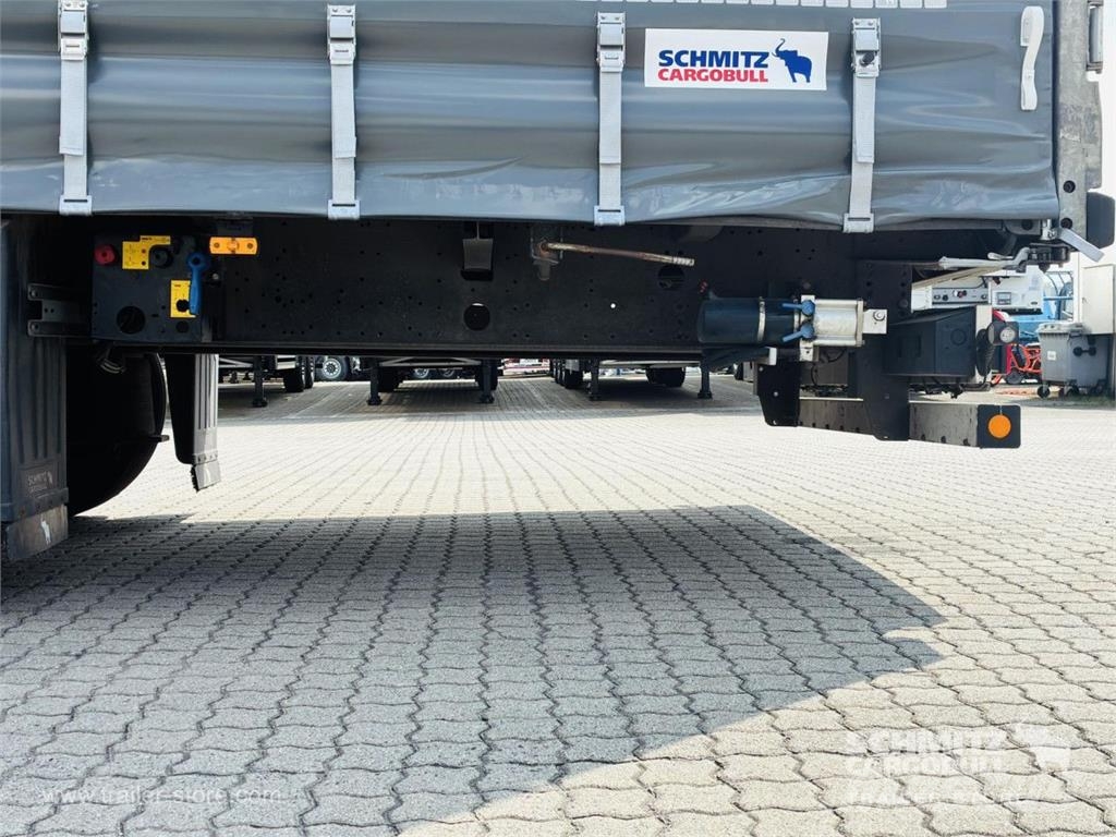 Schmitz Cargobull Curtainsider Mega Getränke Брезентови полуремаркета