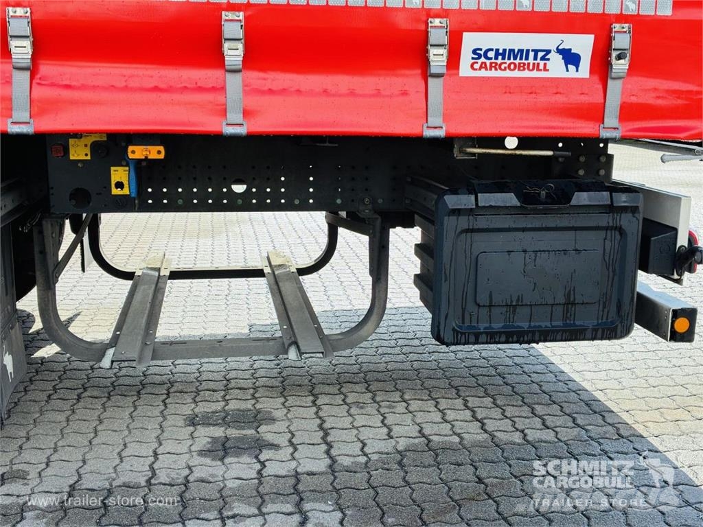 Schmitz Cargobull Curtainsider Standard Getränke Curtainsiderauflieger