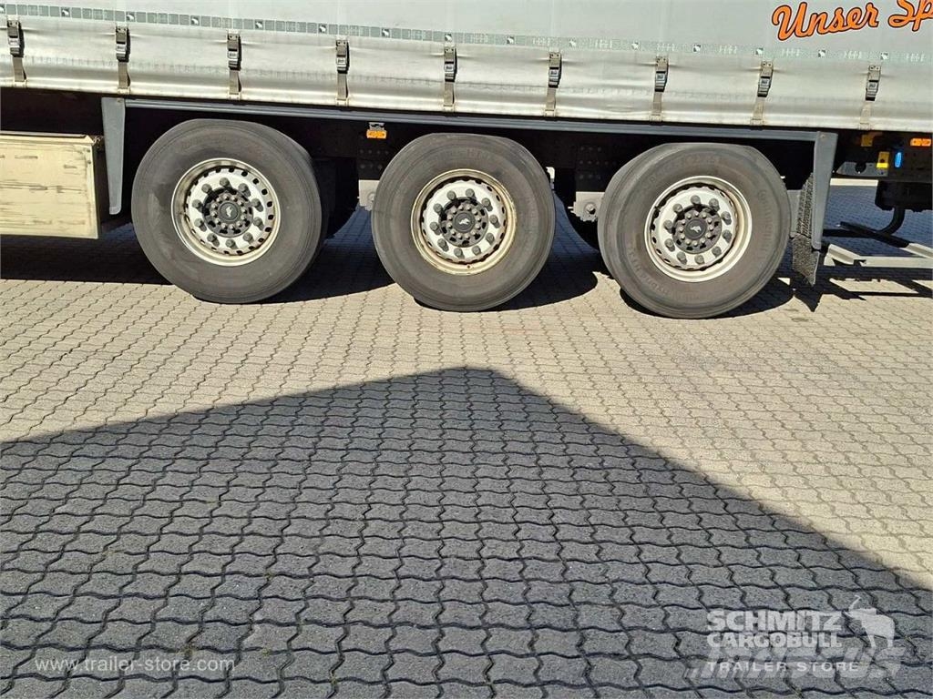 Schmitz Cargobull Curtainsider Standard Getränke Pressukapellipuoliperävaunut