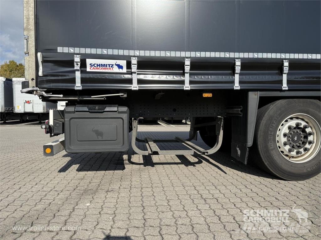 Schmitz Cargobull Curtainsider Standard GetrÃ¤nke Polprikolice s ponjavo