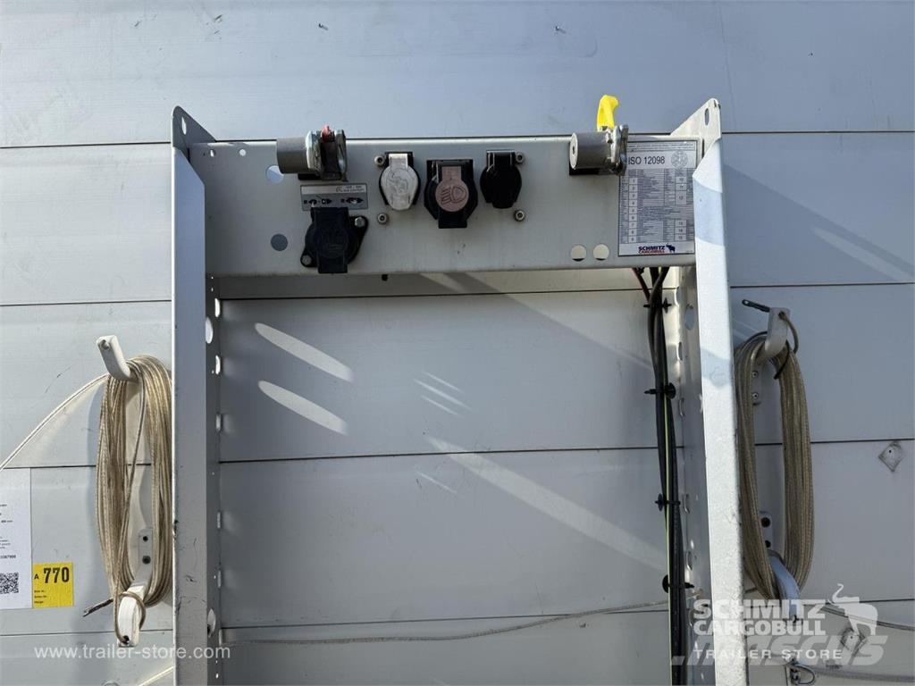 Schmitz Cargobull Curtainsider Standard GetrÃ¤nke Polprikolice s ponjavo