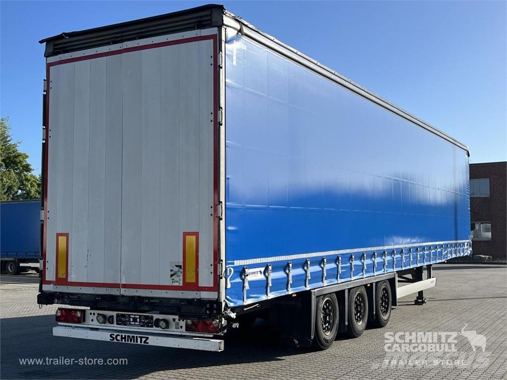 Schmitz Cargobull Curtainsider Mega GetrÃ¤nke Curtainsiderauflieger