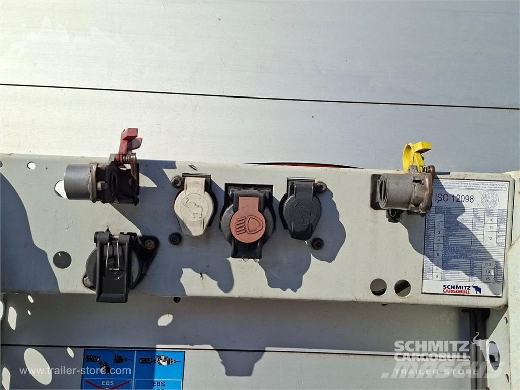 Schmitz Cargobull Curtainsider Mega GetrÃ¤nke Curtainsiderauflieger