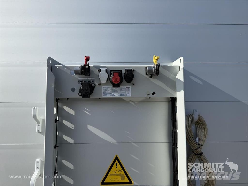 Schmitz Cargobull Curtainsider Mega Getränke Curtainsiderauflieger