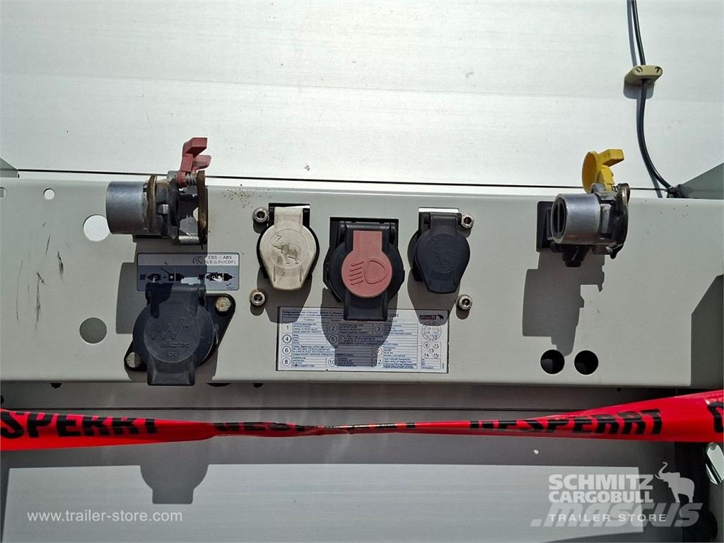 Schmitz Cargobull Curtainsider Mega GetrÃ¤nke Curtainsider semi-trailers