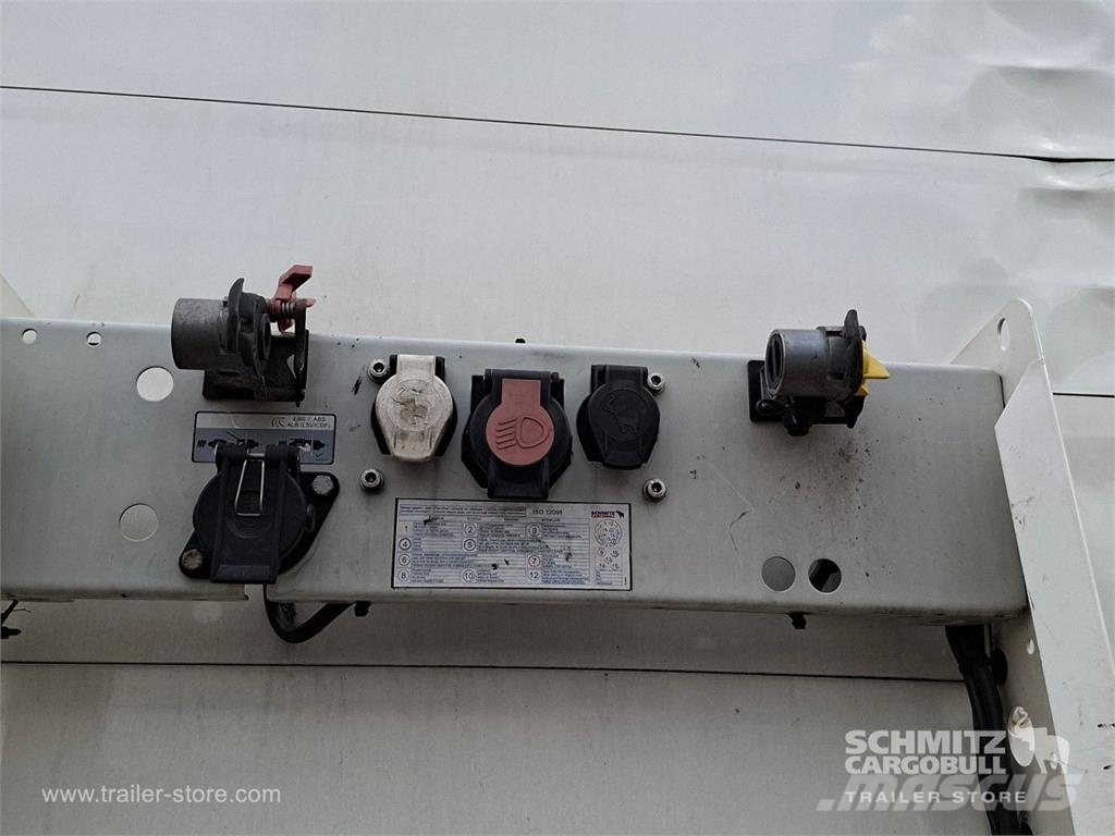 Schmitz Cargobull Curtainsider Standard Staplerhalterung Getränke Curtainsiderauflieger