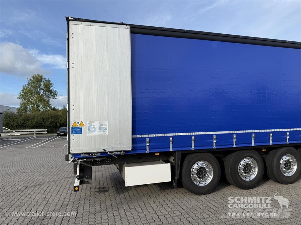 Schmitz Cargobull Curtainsider Standard GetrÃ¤nke Polprikolice s ponjavo
