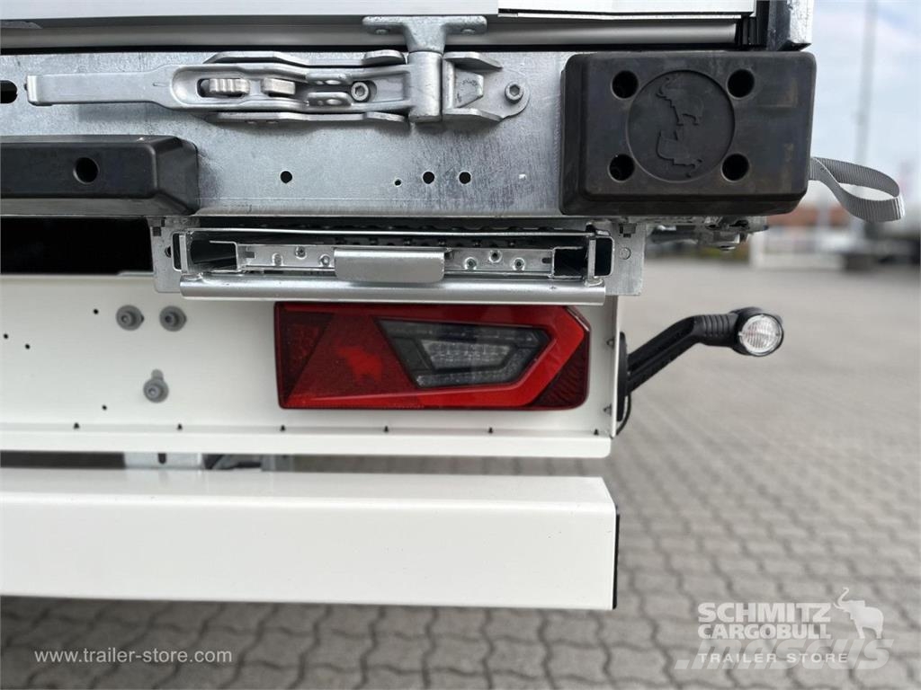 Schmitz Cargobull Curtainsider Mega GetrÃ¤nke نصف مقطورات بباب جانبي