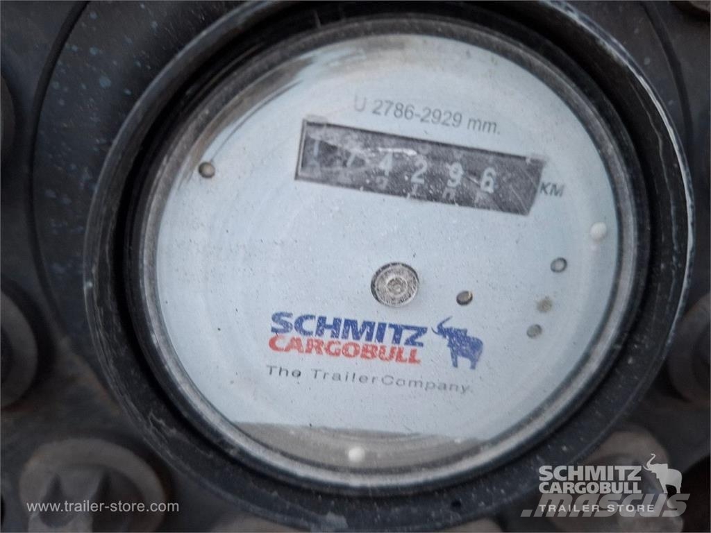 Schmitz Cargobull Curtainsider Mega Getränke Polprikolice s ponjavo