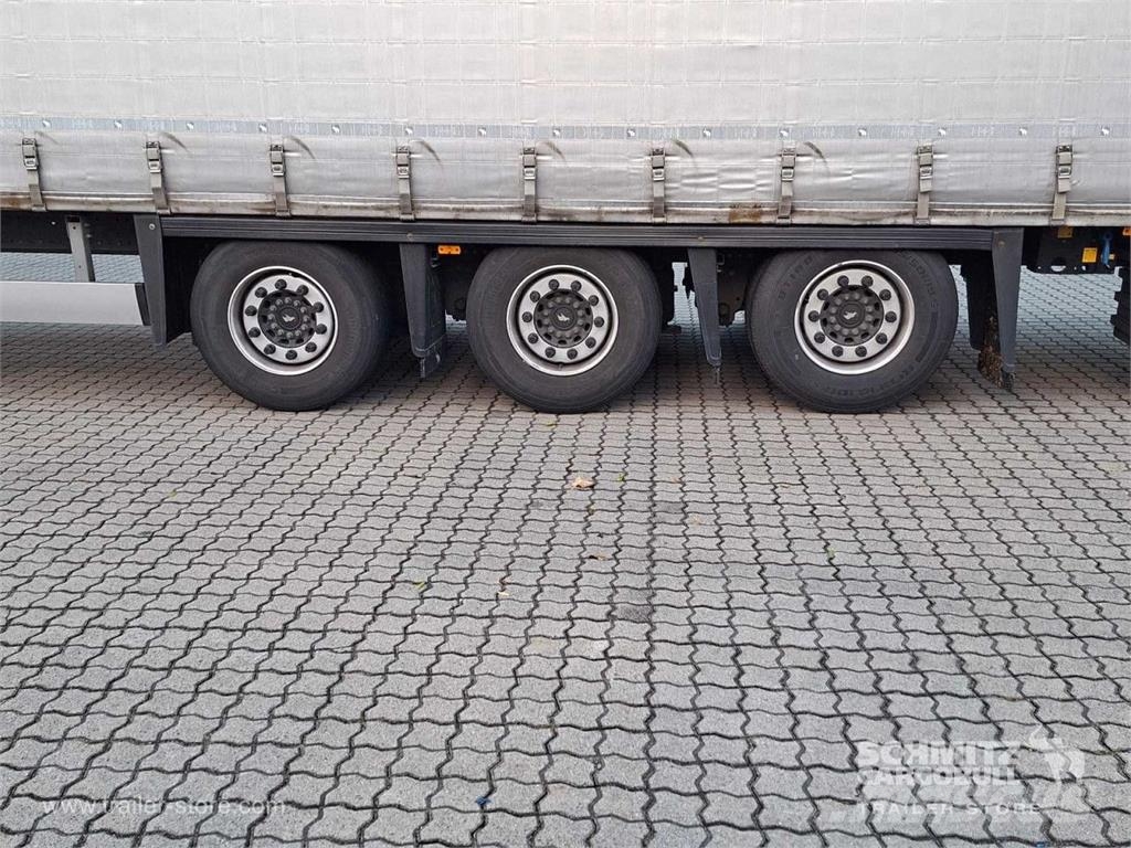 Schmitz Cargobull Curtainsider Mega Getränke Curtainsiderauflieger