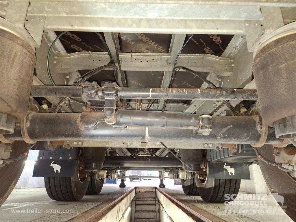 Schmitz Cargobull Curtainsider Standard Getränke Curtainsiderauflieger