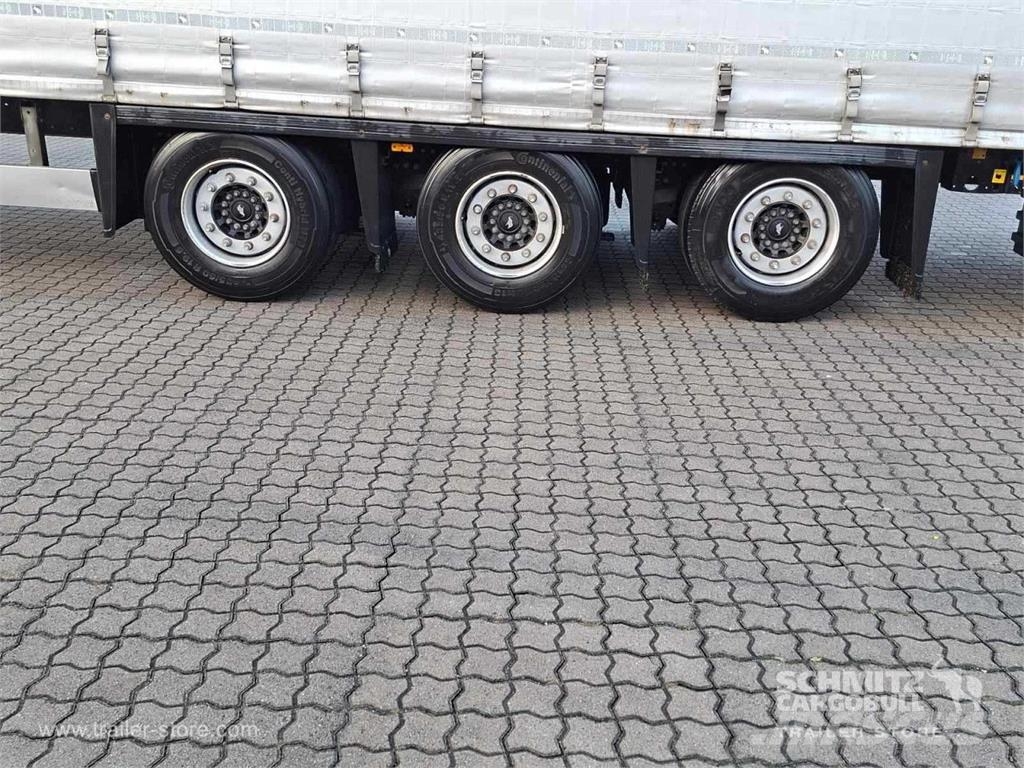 Schmitz Cargobull Curtainsider Mega Getränke Curtainsiderauflieger