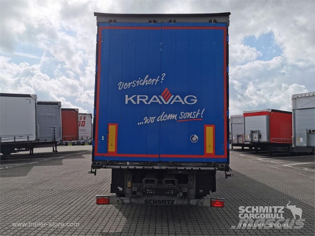 Schmitz Cargobull Curtainsider Standard Staplerhalterung Getränke Gardintrailer