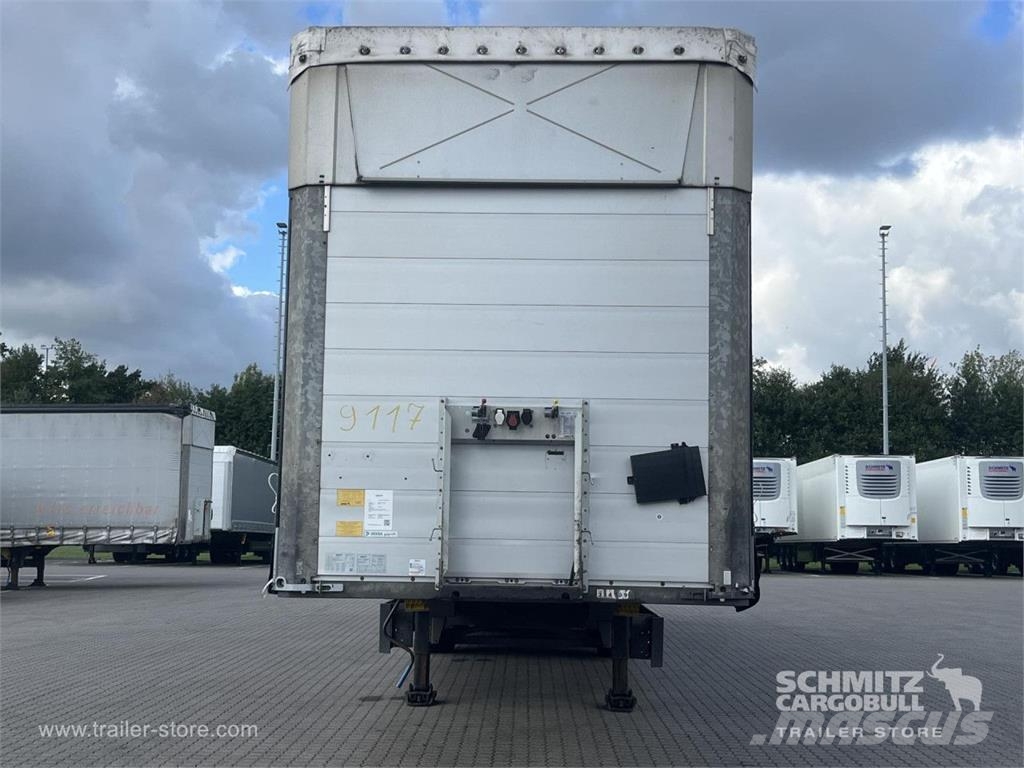 Schmitz Cargobull Curtainsider Coil Getränke Semirremolques de caja de lona