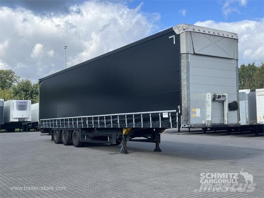 Schmitz Cargobull Curtainsider Coil Getränke Semirremolques de caja de lona