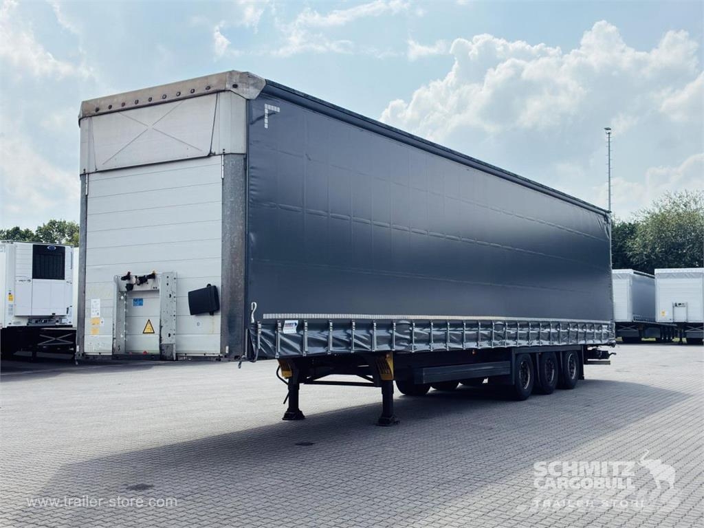 Schmitz Cargobull Curtainsider Mega Getränke Брезентови полуремаркета