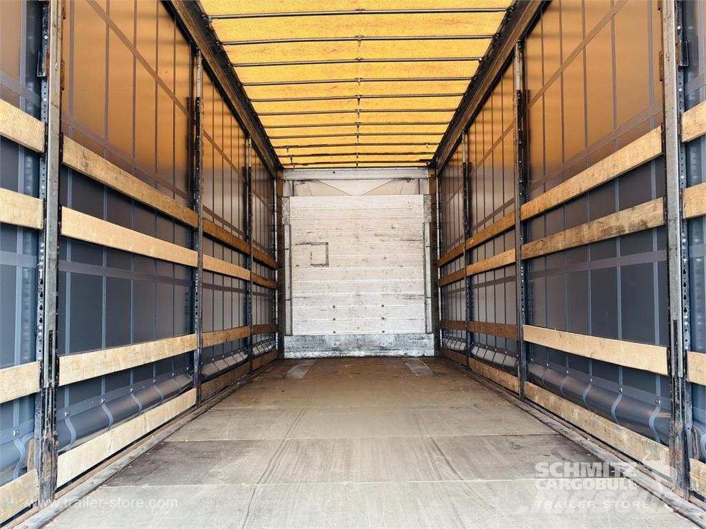Schmitz Cargobull Curtainsider Mega Getränke Брезентови полуремаркета