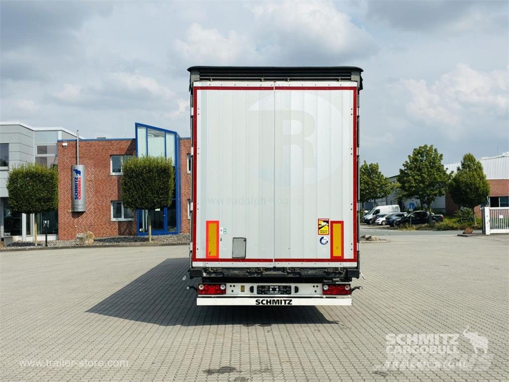 Schmitz Cargobull Curtainsider Mega Getränke Брезентови полуремаркета