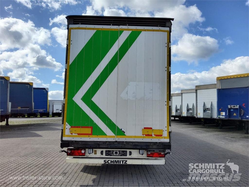 Schmitz Cargobull Curtainsider Mega Getränke Curtainsider semi-trailers