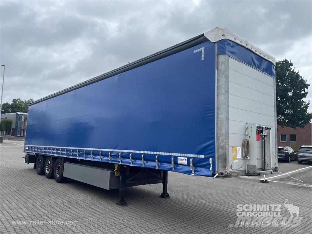 Schmitz Cargobull Curtainsider Standard GetrÃ¤nke نصف مقطورات بباب جانبي