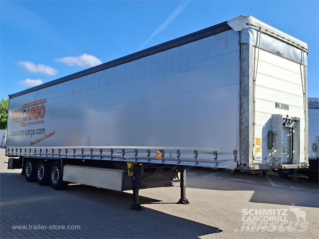 Schmitz Cargobull Curtainsider Standard Getränke Poluprikolice sa ciradom