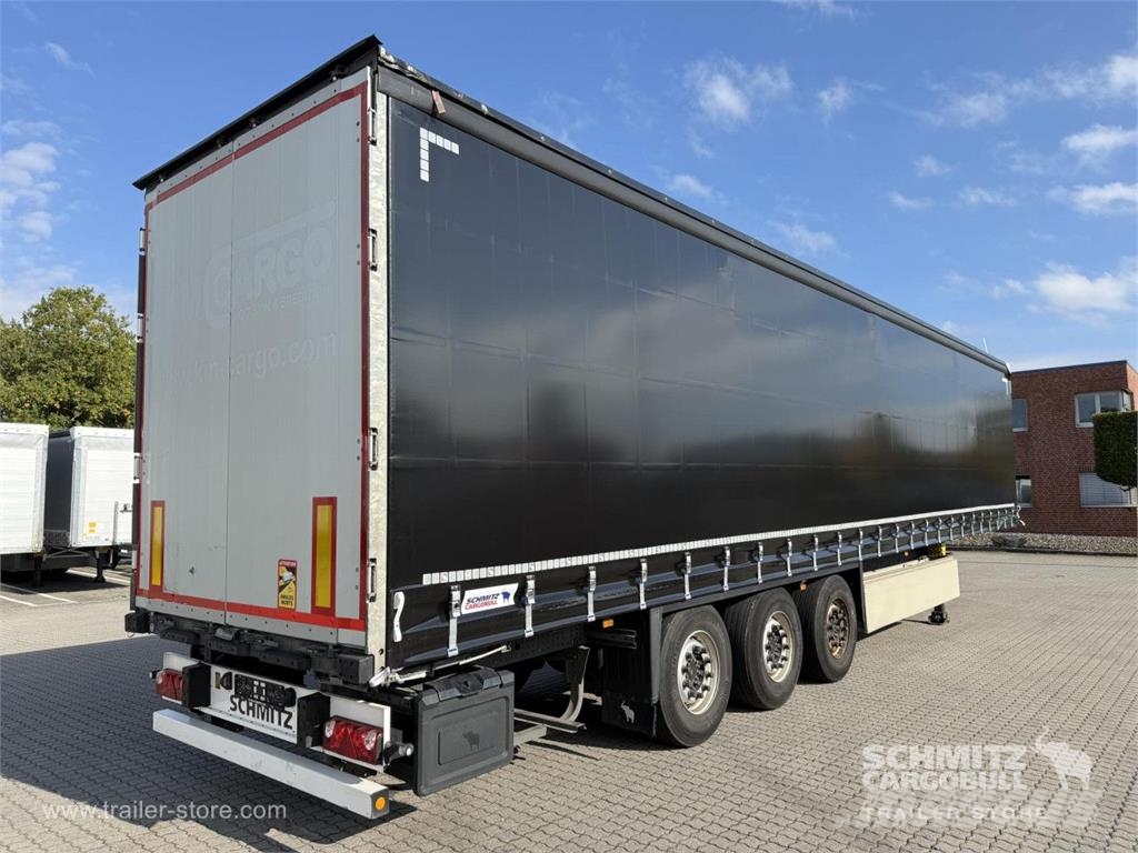 Schmitz Cargobull Curtainsider Standard GetrÃ¤nke Polprikolice s ponjavo