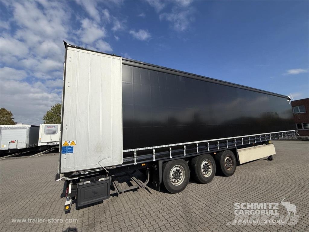 Schmitz Cargobull Curtainsider Standard GetrÃ¤nke Polprikolice s ponjavo