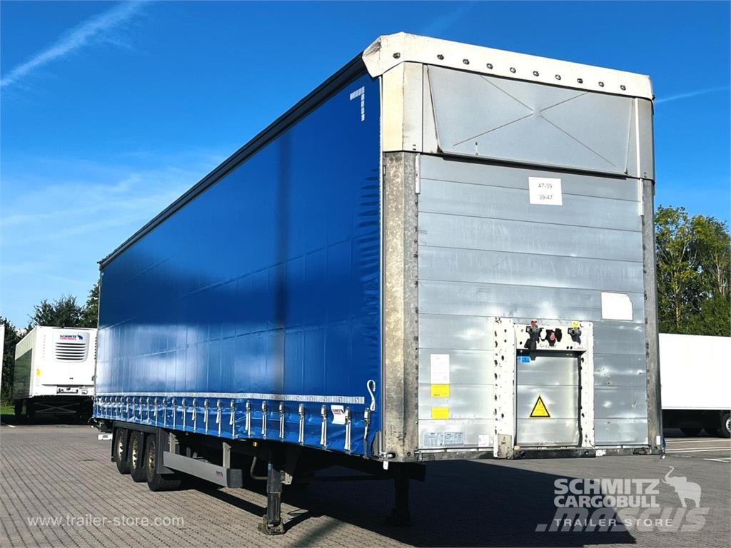 Schmitz Cargobull Curtainsider Mega GetrÃ¤nke Curtainsiderauflieger