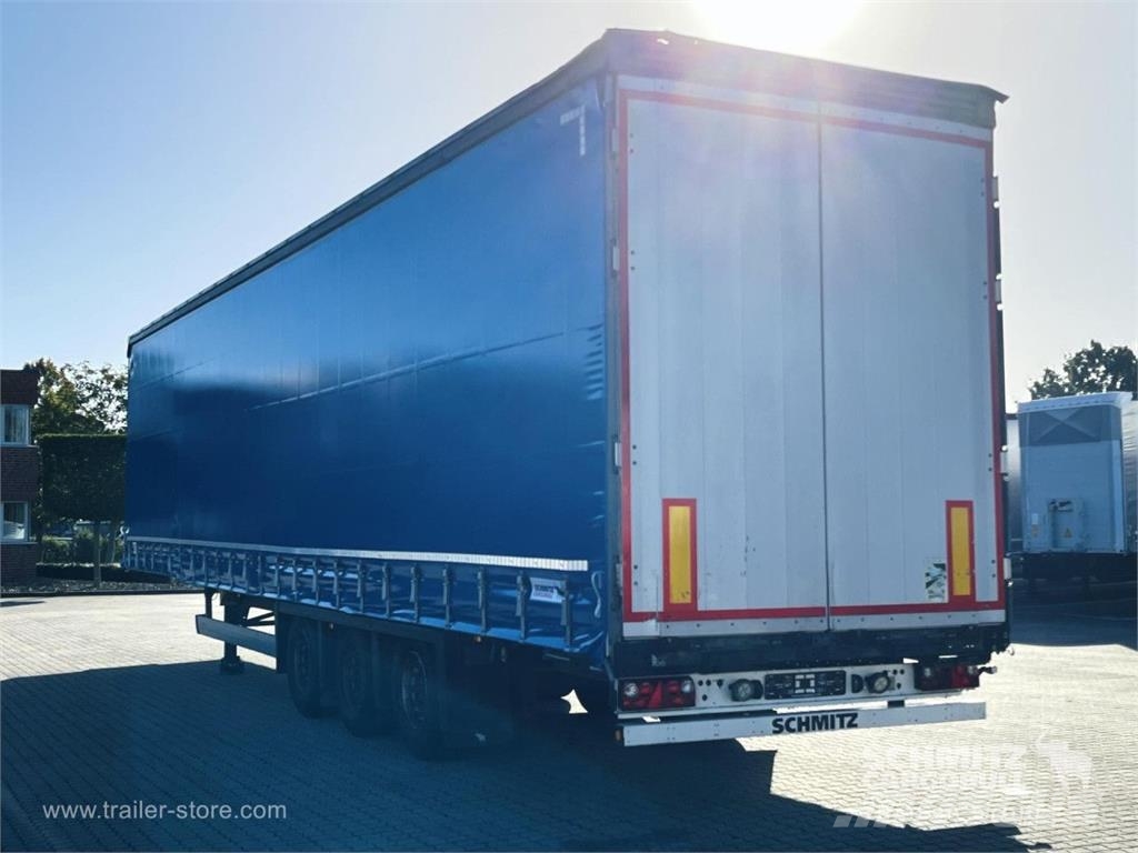 Schmitz Cargobull Curtainsider Mega GetrÃ¤nke Curtainsiderauflieger