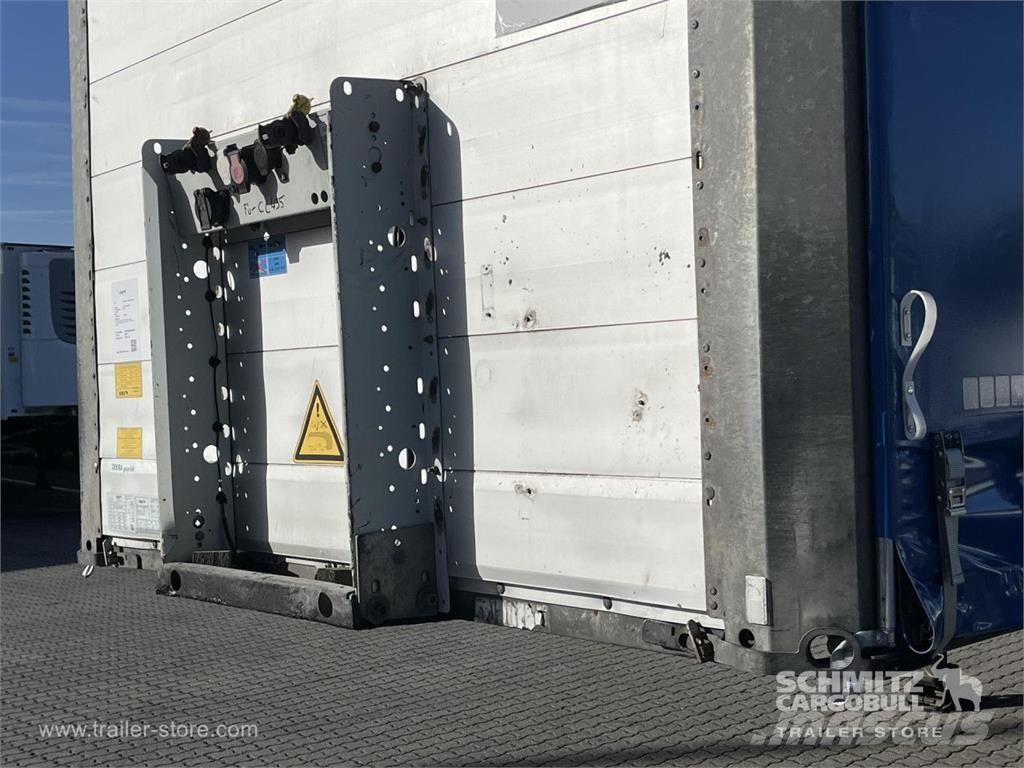 Schmitz Cargobull Curtainsider Mega GetrÃ¤nke Curtainsiderauflieger