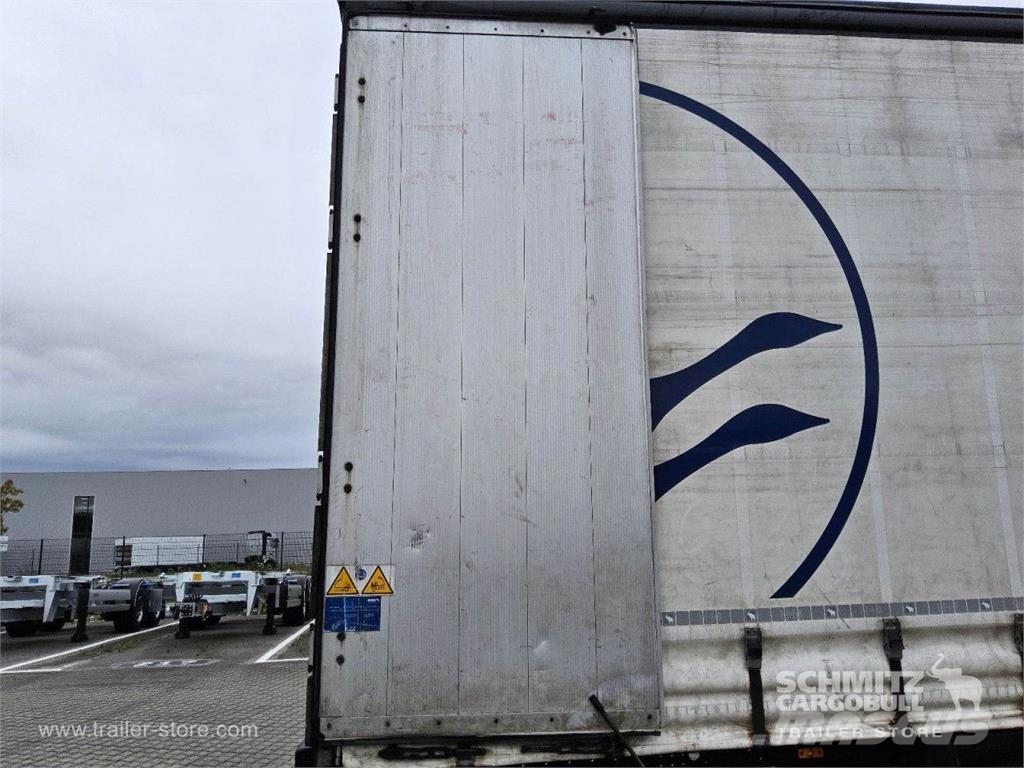 Schmitz Cargobull Curtainsider Mega Pressukapellipuoliperävaunut
