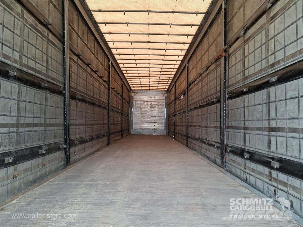 Schmitz Cargobull Curtainsider Mega Getränke Pressukapellipuoliperävaunut