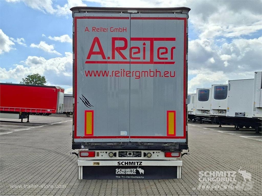 Schmitz Cargobull Curtainsider Mega Getränke Pressukapellipuoliperävaunut