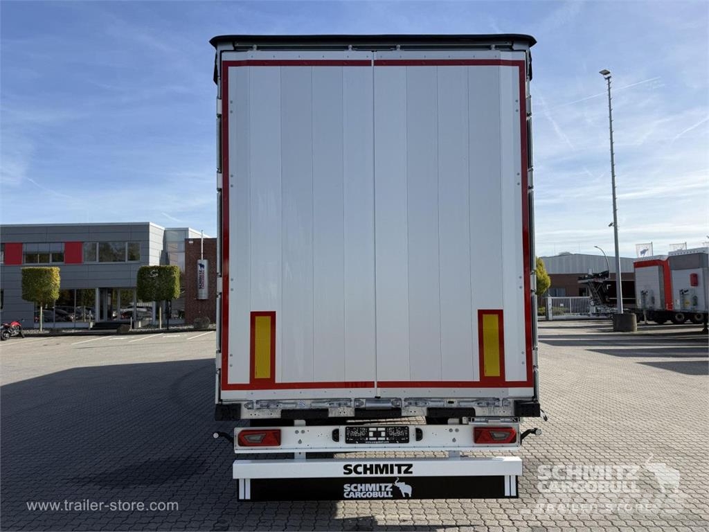 Schmitz Cargobull Curtainsider Mega Getränke Curtainsiderauflieger