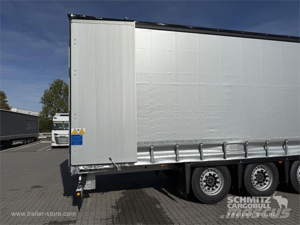 Schmitz Cargobull Curtainsider Mega Getränke Curtainsiderauflieger