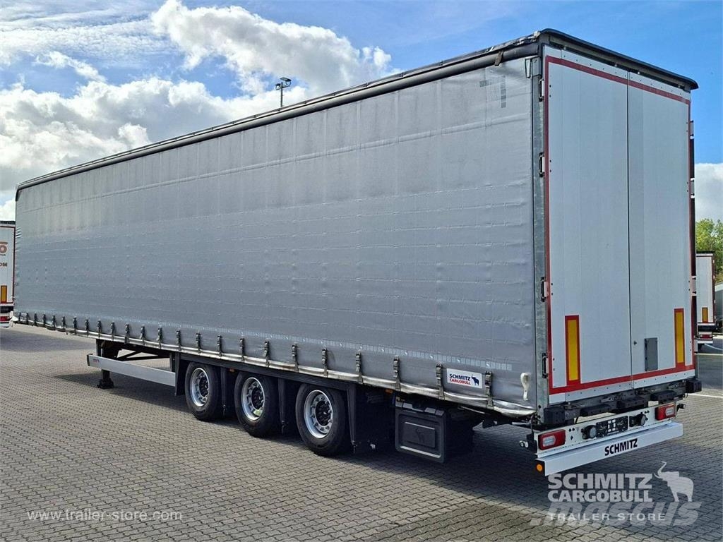Schmitz Cargobull Curtainsider Mega GetrÃ¤nke Curtainsider semi-trailers