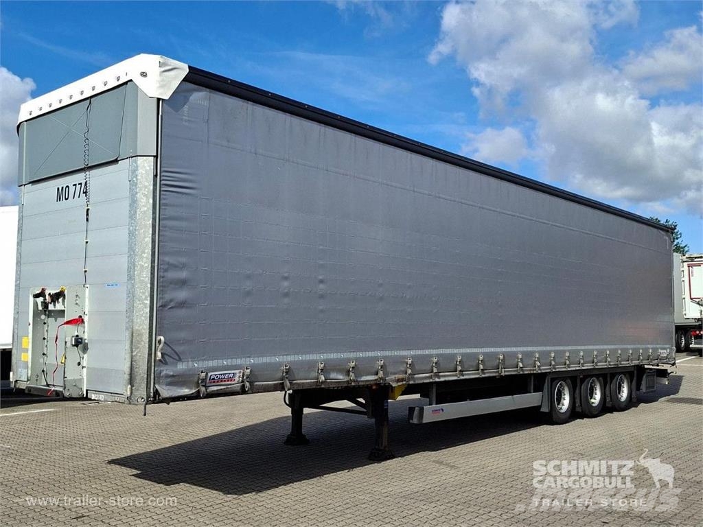 Schmitz Cargobull Curtainsider Mega GetrÃ¤nke Curtainsider semi-trailers