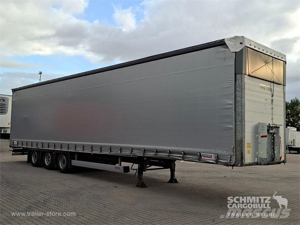 Schmitz Cargobull Curtainsider Mega GetrÃ¤nke Curtainsider semi-trailers