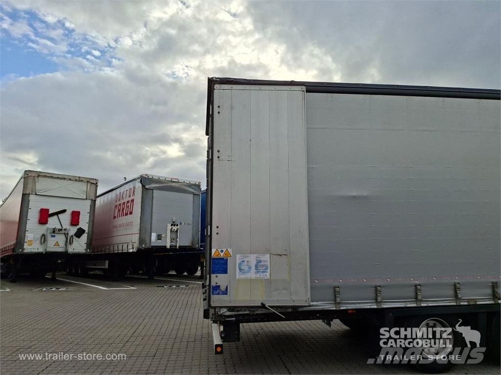 Schmitz Cargobull Curtainsider Mega GetrÃ¤nke Curtainsider semi-trailers