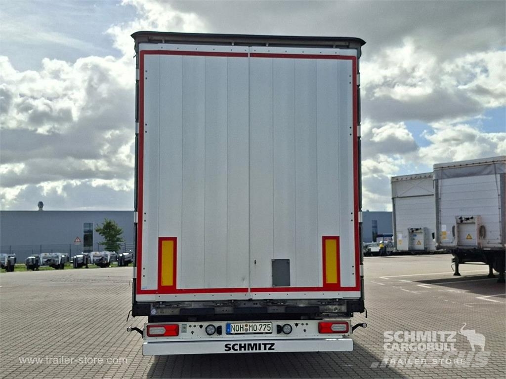 Schmitz Cargobull Curtainsider Mega GetrÃ¤nke Curtainsider semi-trailers