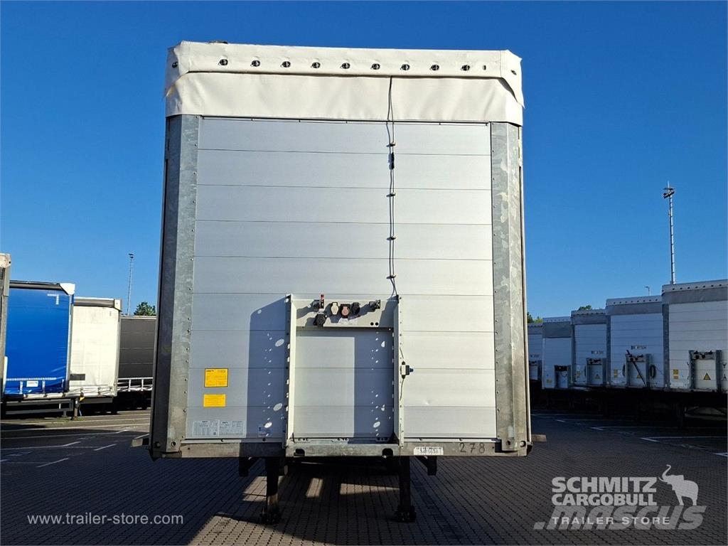 Schmitz Cargobull Curtainsider Standard GetrÃ¤nke Curtainsider semi-trailers