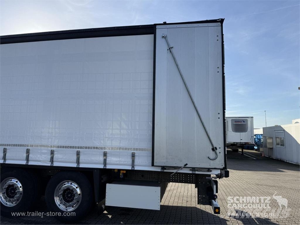 Schmitz Cargobull Curtainsider Standard Getränke Curtainsiderauflieger